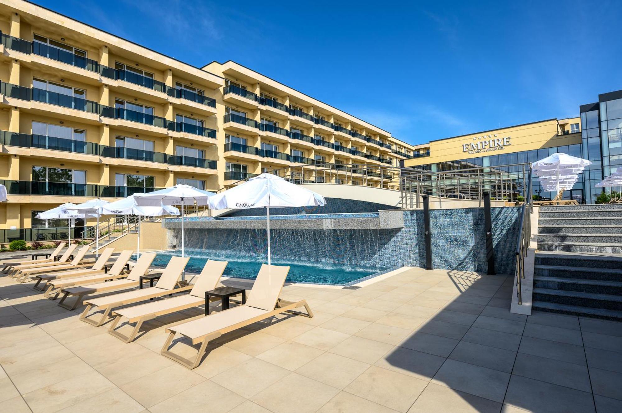 Empire Balneo & Spa Hotel Chissarja Exterior foto